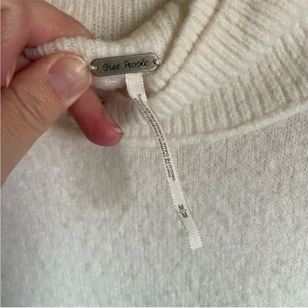 Free People Afterglow Oversized Sweater Medium - Picture 5 of 12